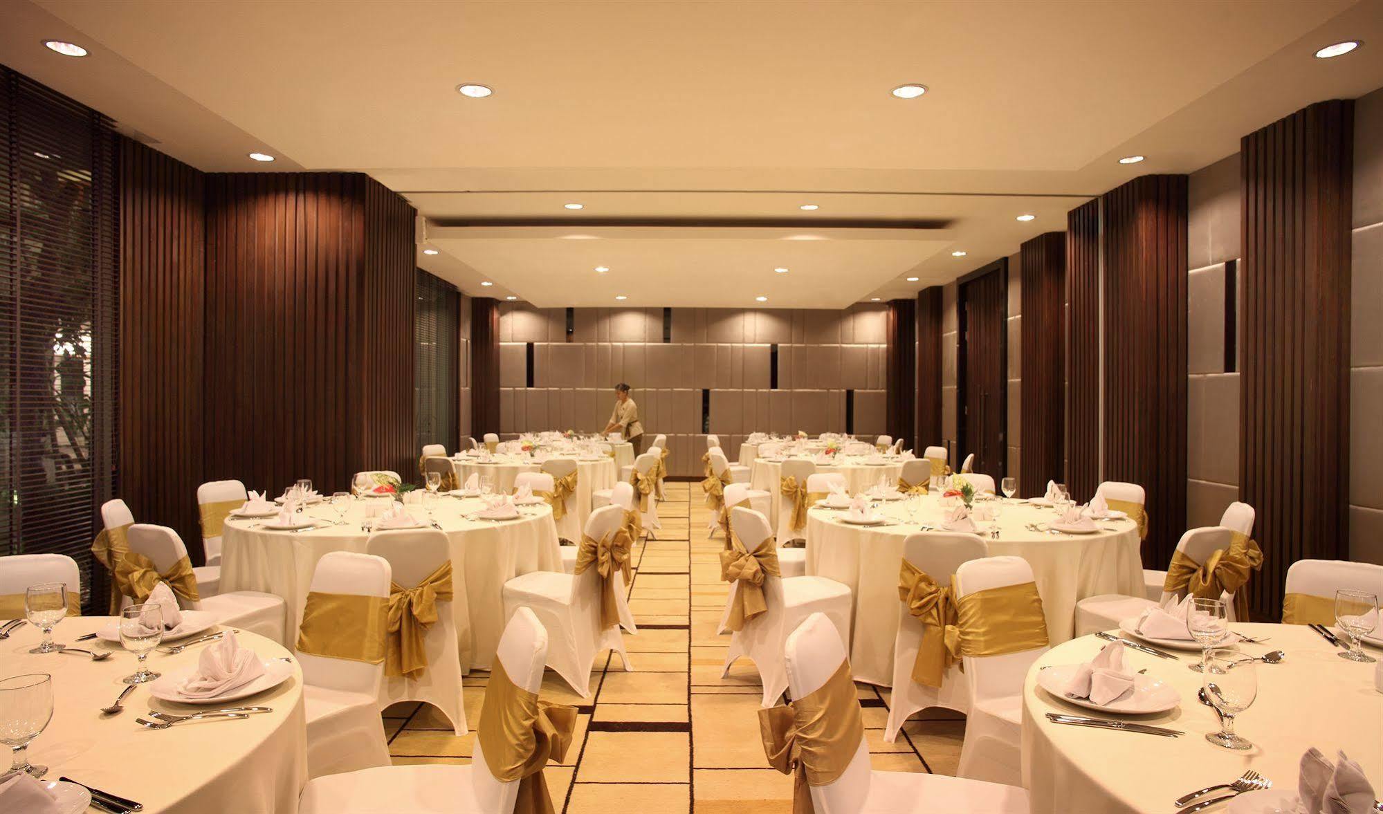 Hotel Santika Siligita Nusa Dua Nusa Dua  Exteriör bild